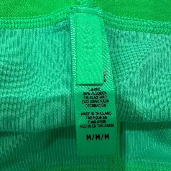 Skims Size M - Picture 2 of 6